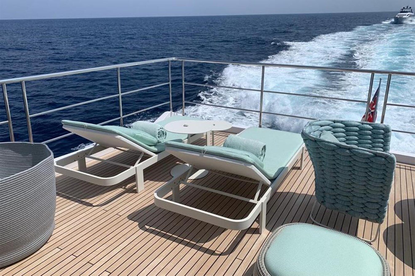 2019-azimut-yachts-87-796f0d