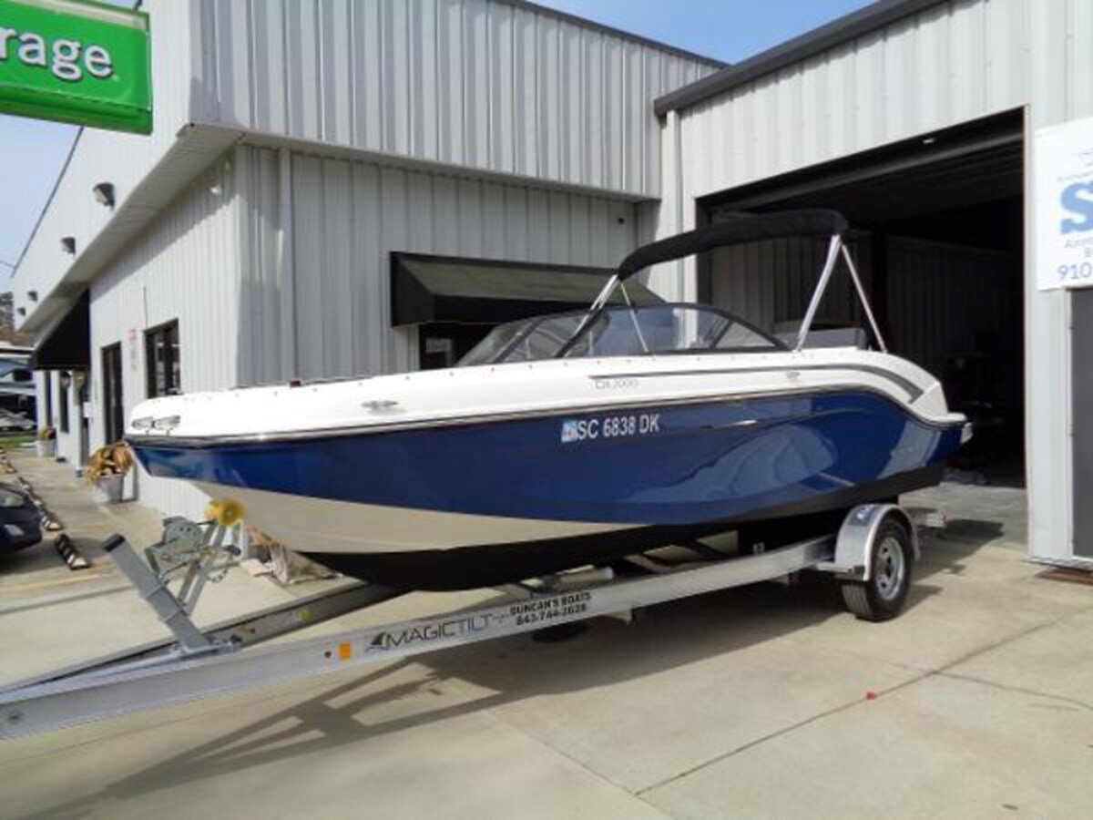 2019-bayliner-20-ef0904