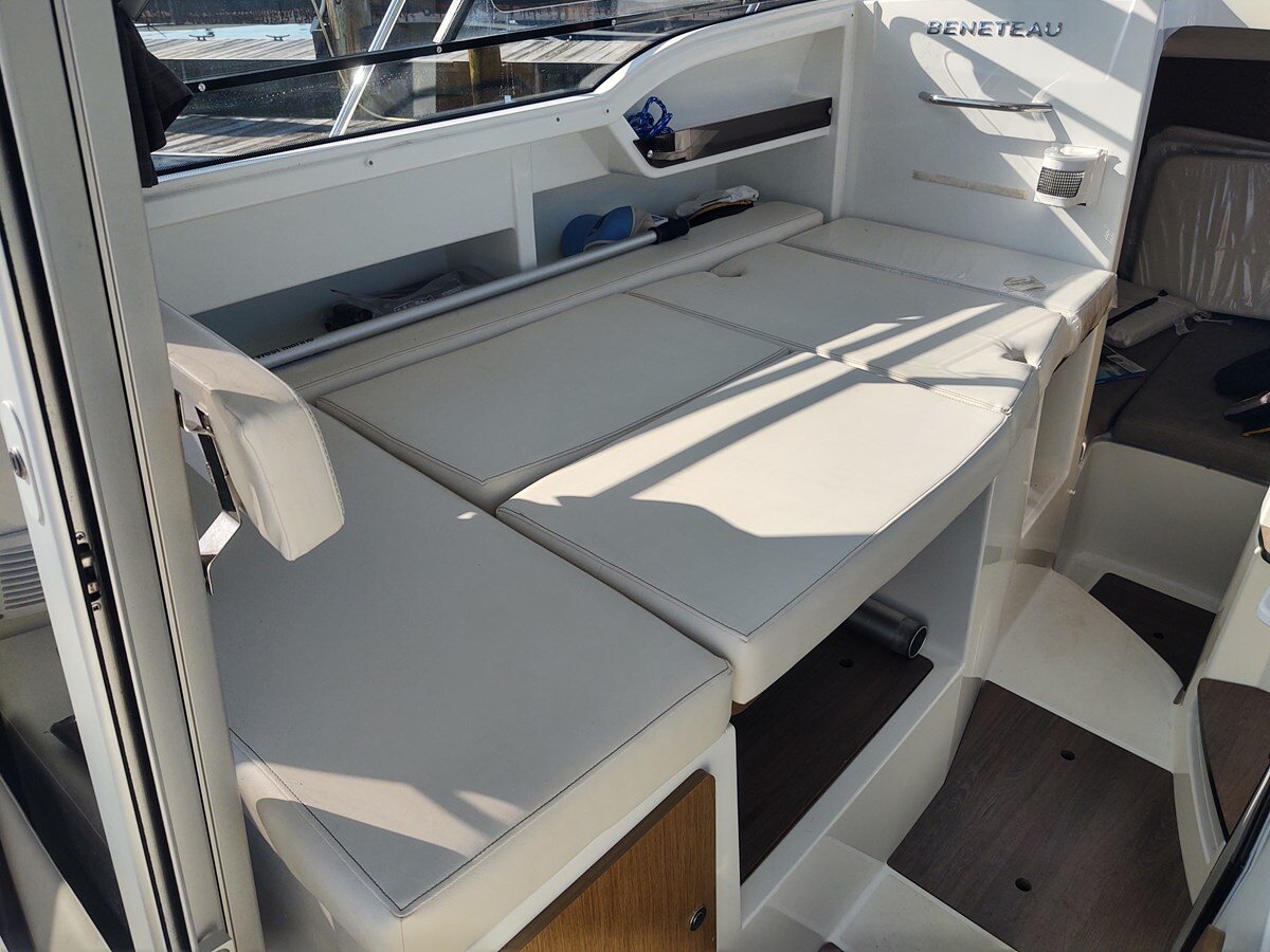 2019-beneteau-27-ae434a