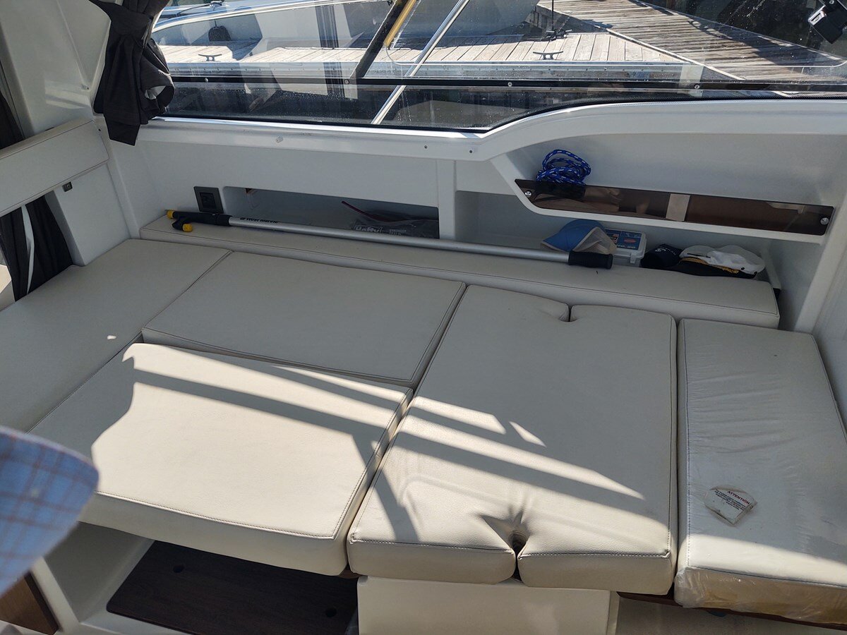 2019-beneteau-27-ae434a