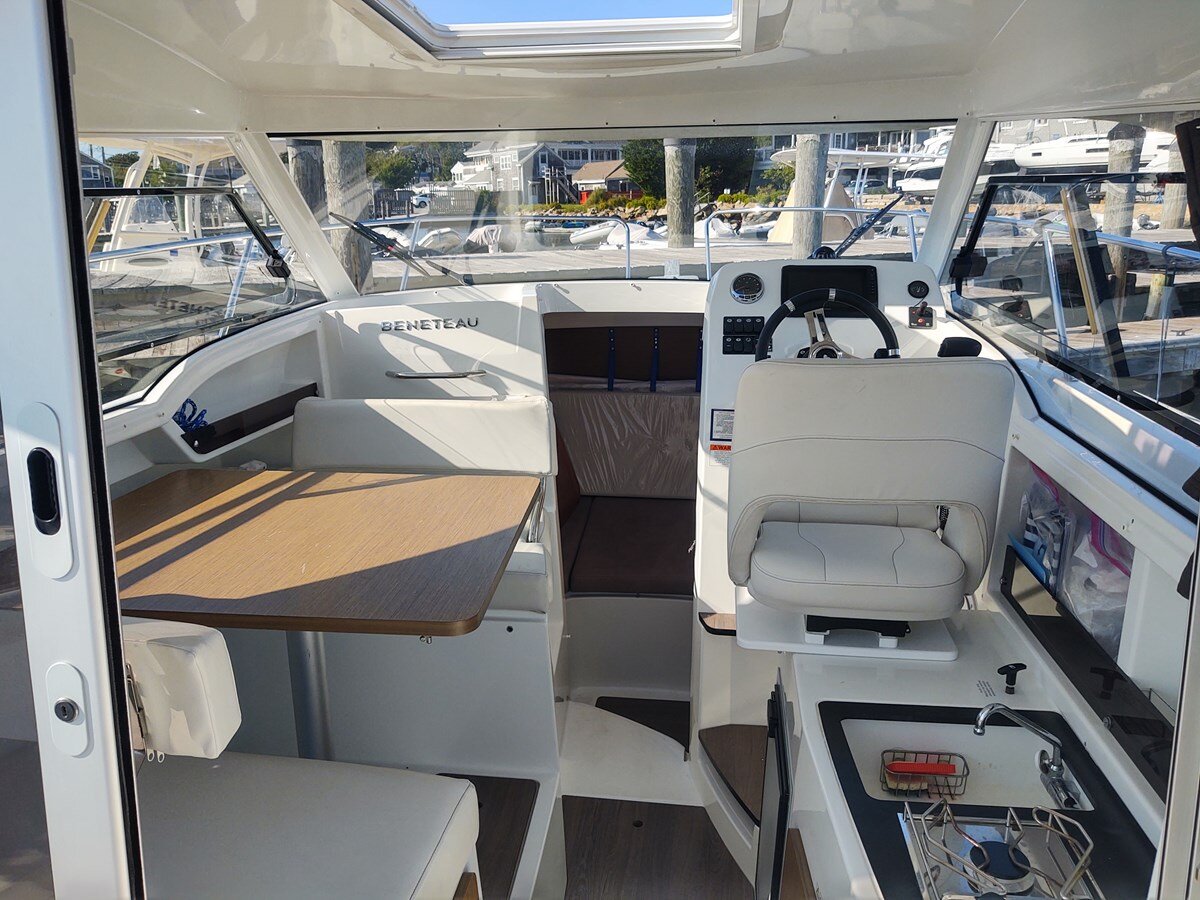 2019-beneteau-27-ae434a