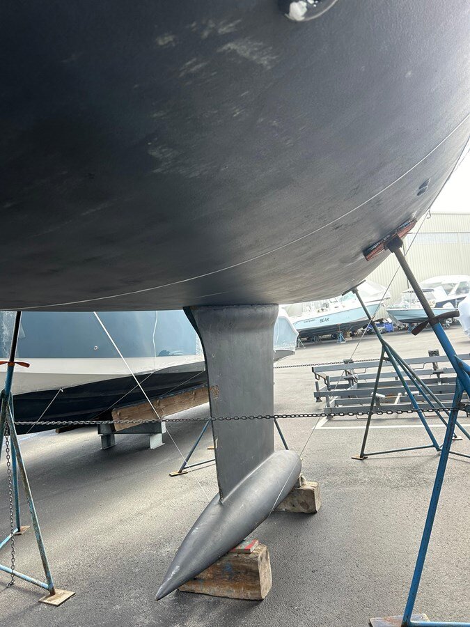 2019-beneteau-37-9-defe1e