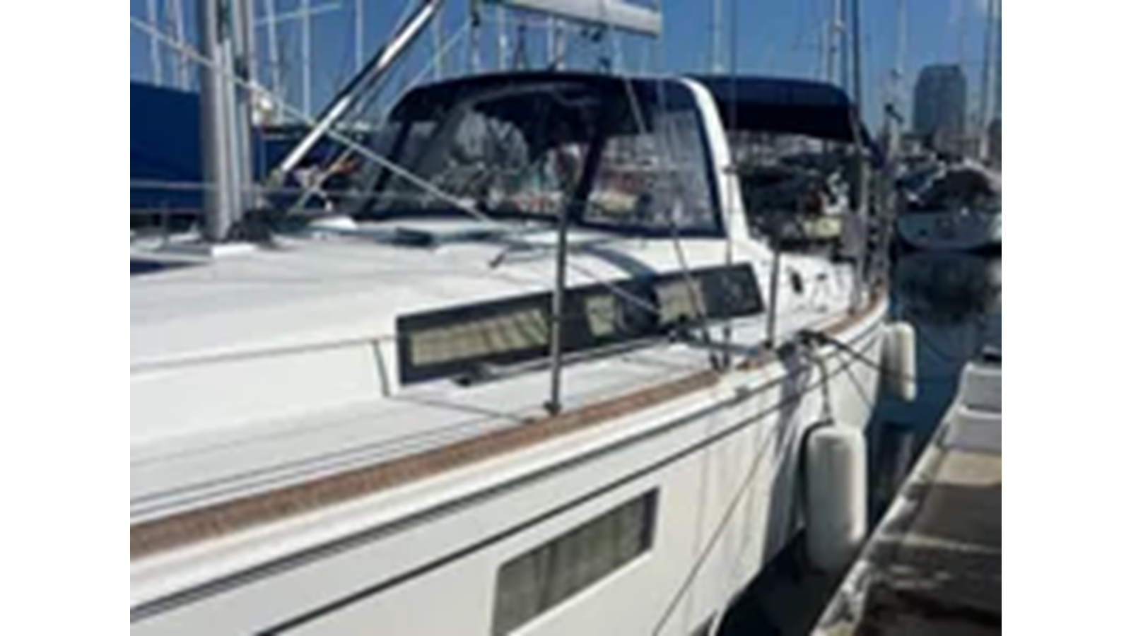 2019-beneteau-38-a0c358