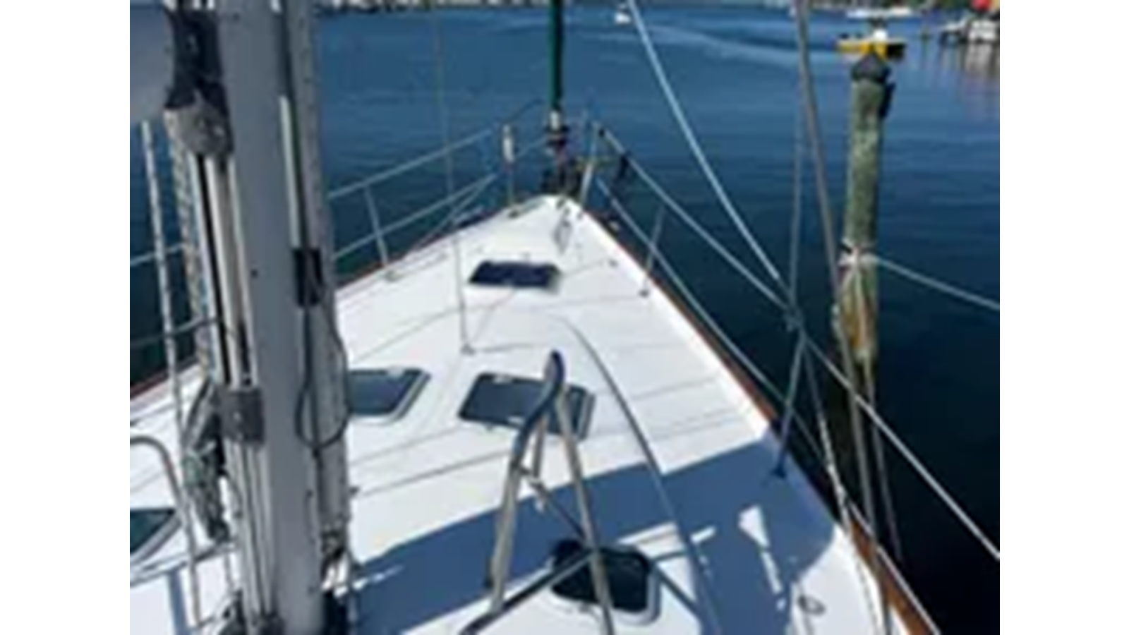 2019-beneteau-38-a0c358