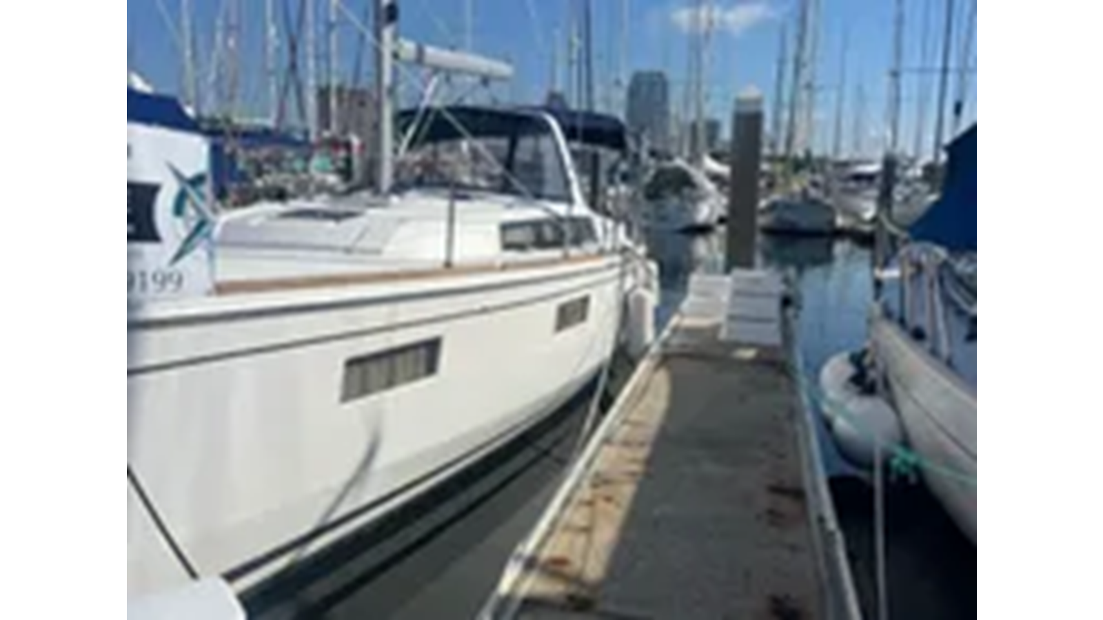 2019-beneteau-38-a0c358