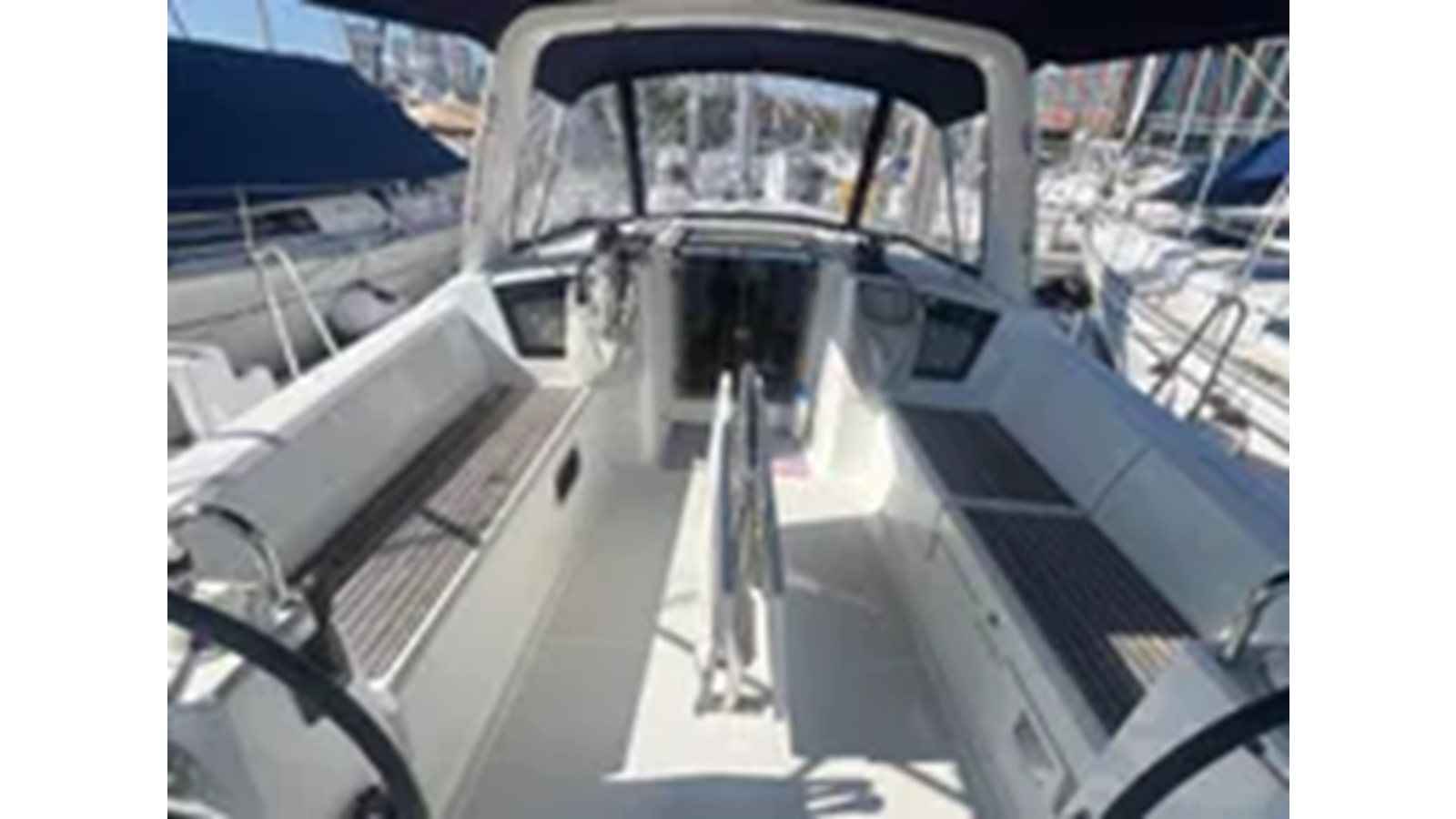 2019-beneteau-38-a0c358