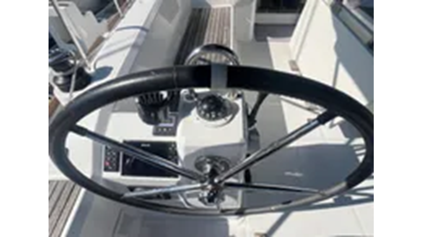 2019-beneteau-38-a0c358