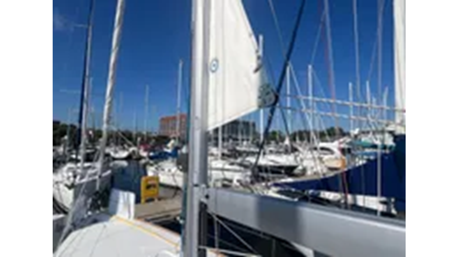 2019-beneteau-38-a0c358