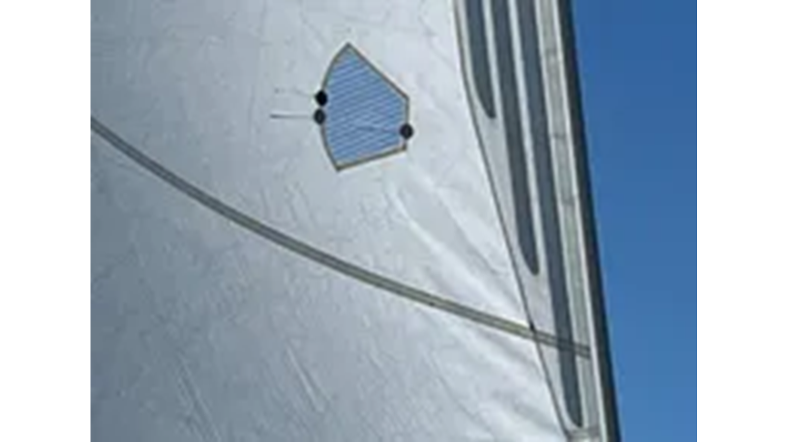 2019-beneteau-38-a0c358