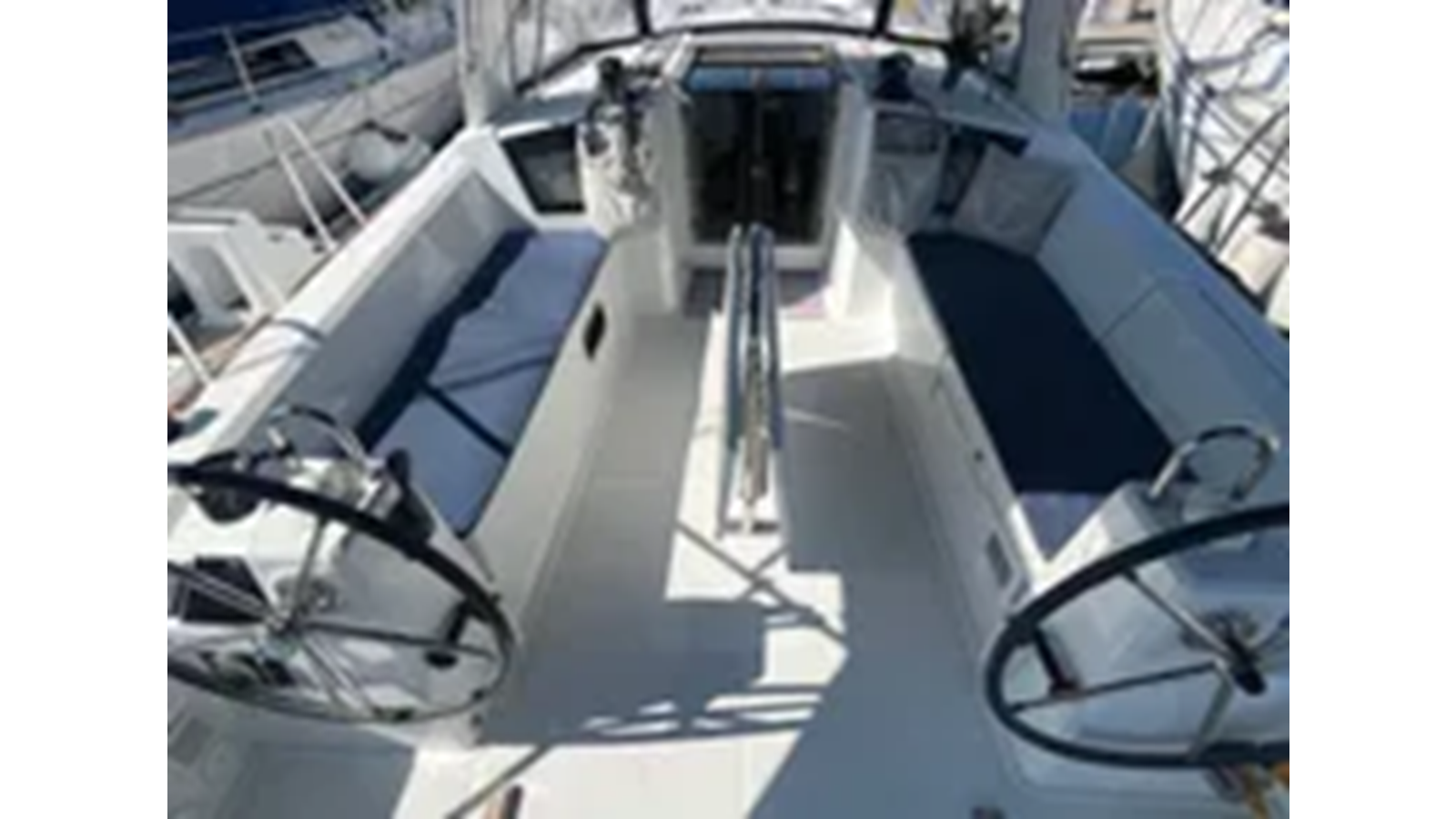 2019-beneteau-38-a0c358