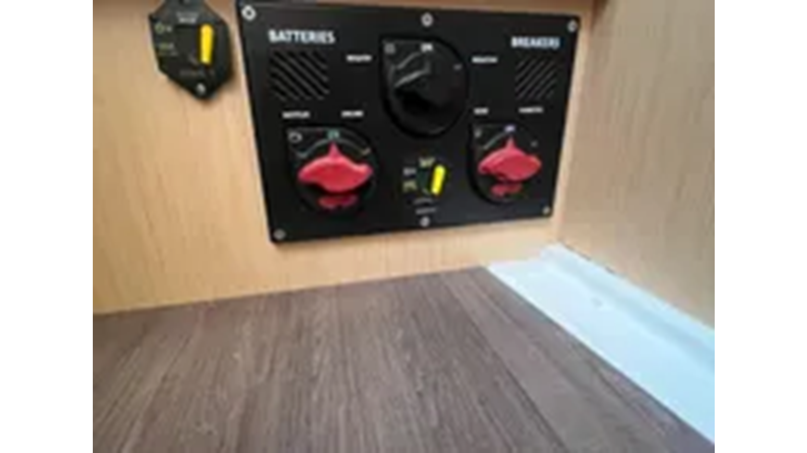 2019-beneteau-38-a0c358