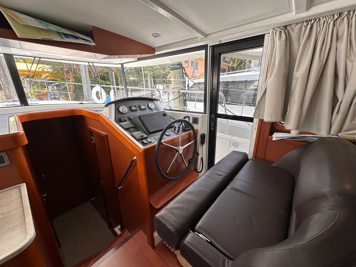 2019-beneteau-44-53fb9f
