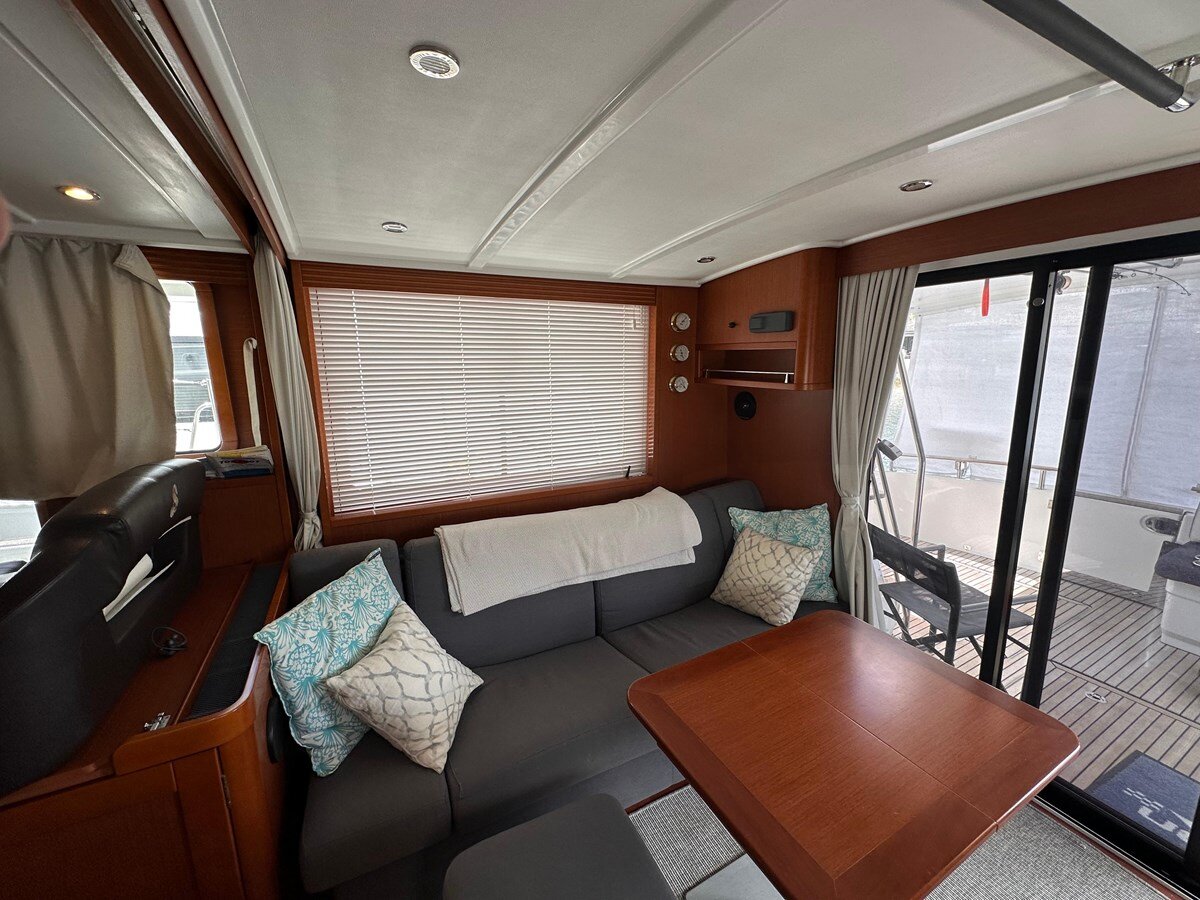 2019-beneteau-44-53fb9f