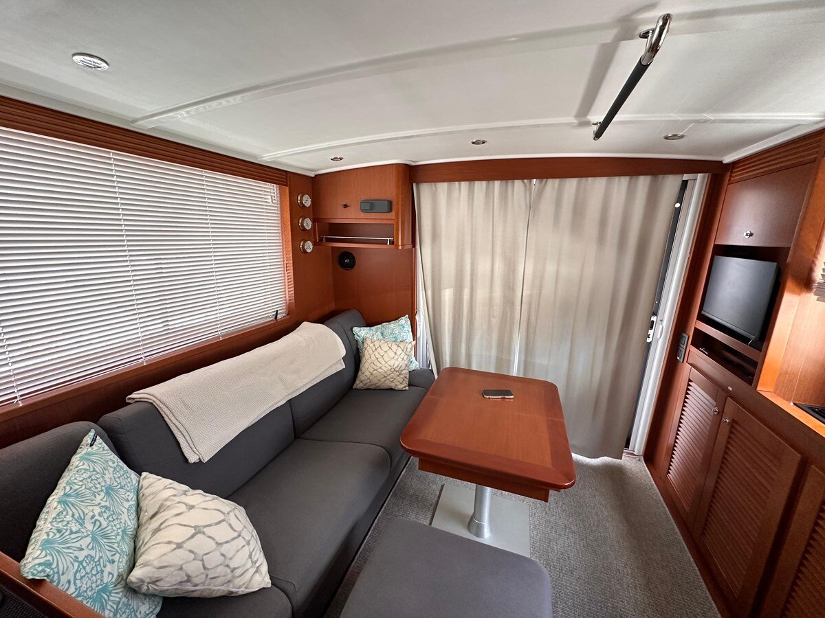 2019-beneteau-44-53fb9f