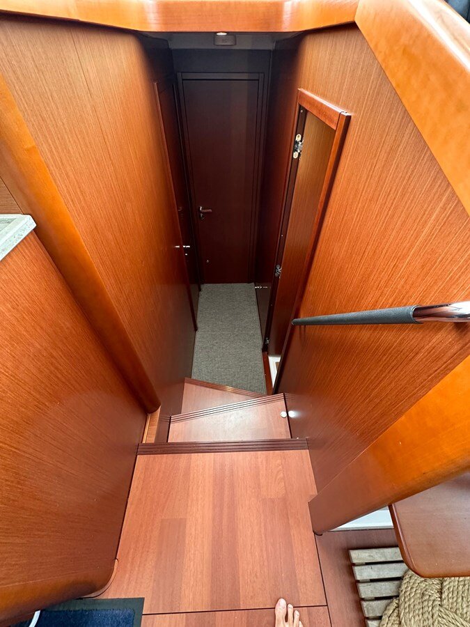 2019-beneteau-44-53fb9f