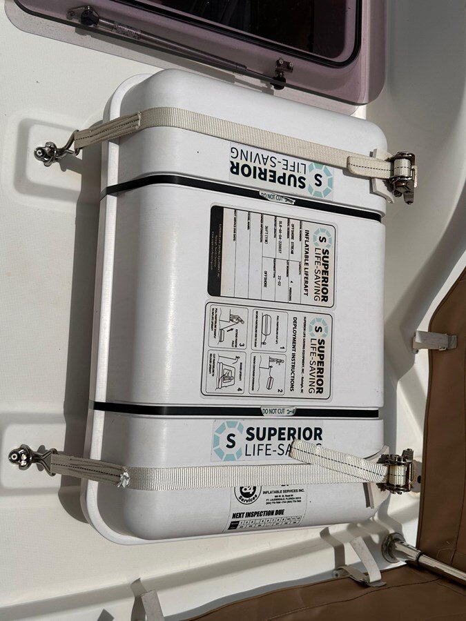 2019-beneteau-44-53fb9f