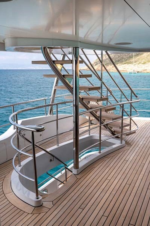 2019 BENETTI 131' 3