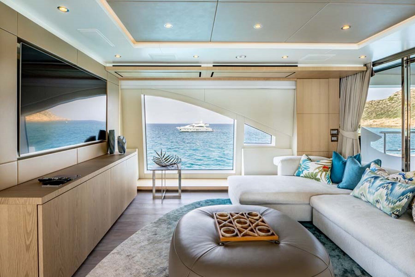 2019 BENETTI 131' 3