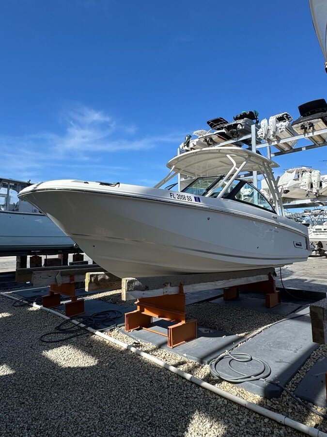 2019-boston-whaler-24-8-26ced1