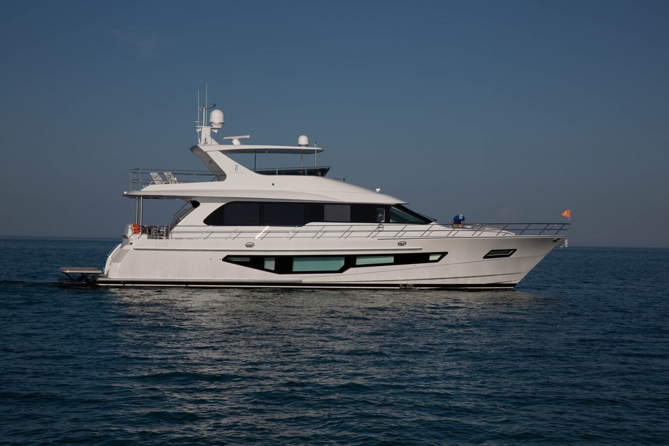 2019-cl-yachts-76-e21085