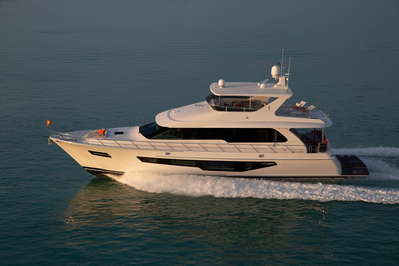 2019-cl-yachts-76-e21085