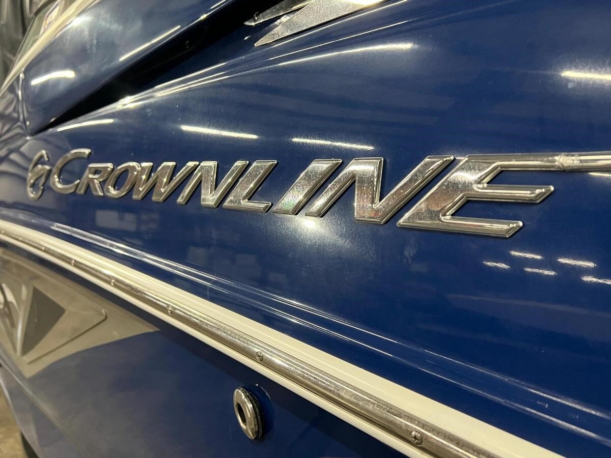 2019-crownline-25-2fec49