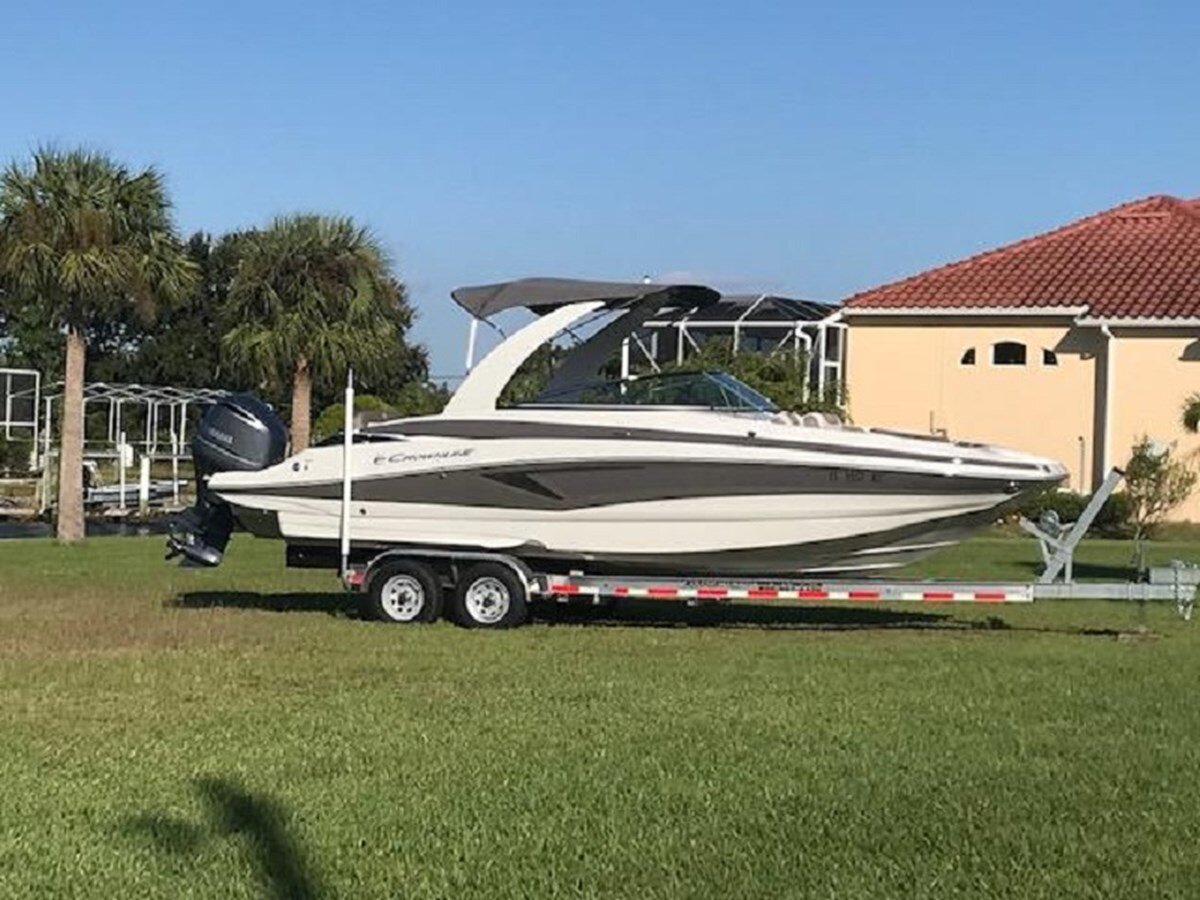 2019-crownline-27-51bb97