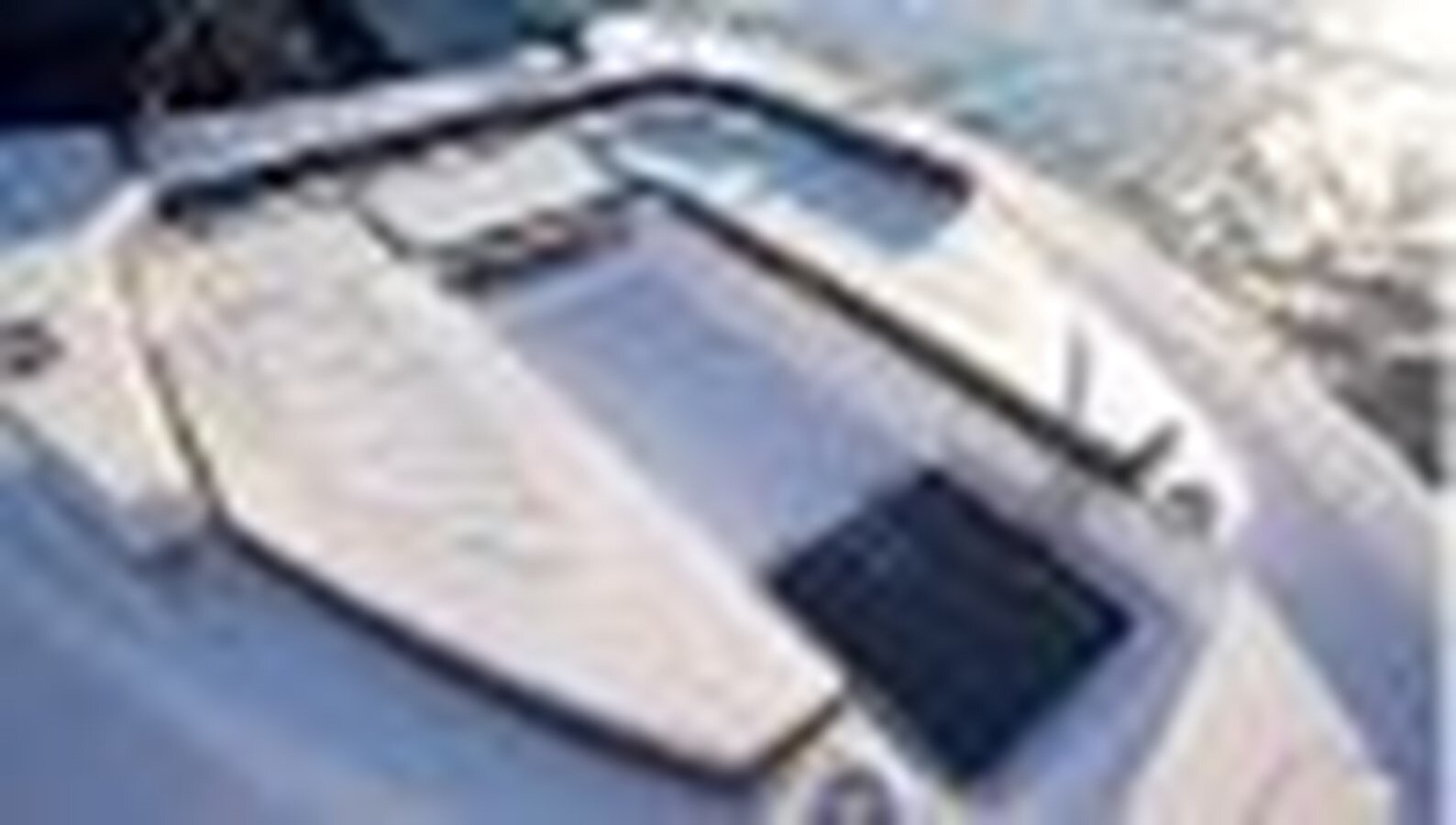 2019-cruisers-yachts-44-074ab6