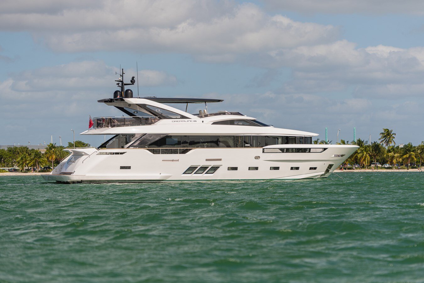 2019-dl-yachts-dreamline-86-4-5183d4