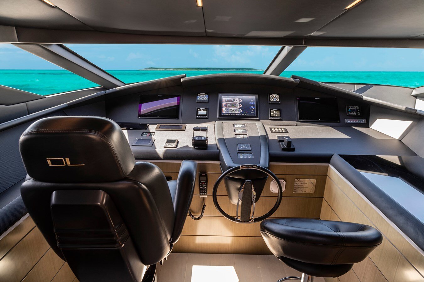 2019-dl-yachts-dreamline-86-4-5183d4