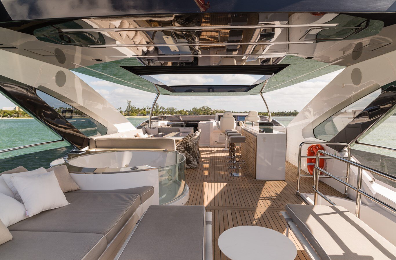 2019-dl-yachts-dreamline-86-4-5183d4