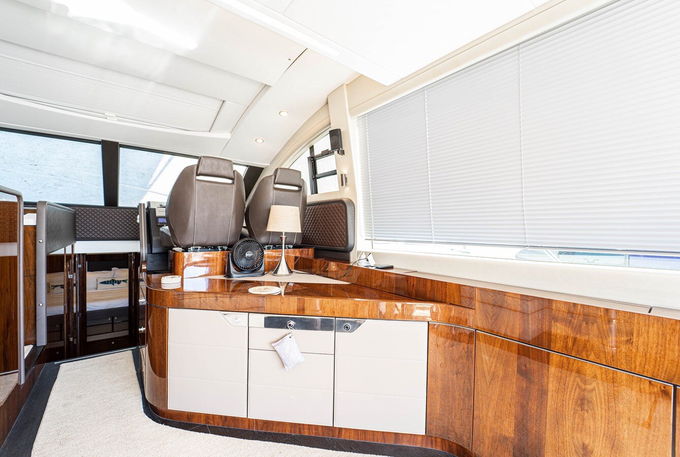 2019-fairline-53-840c70