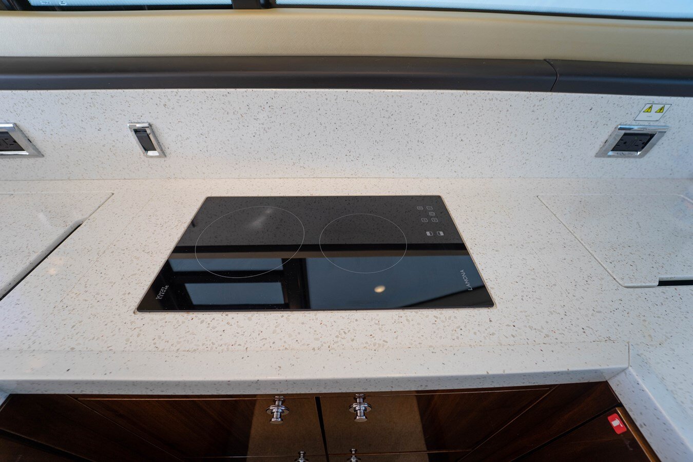 2019-fairline-53-840c70