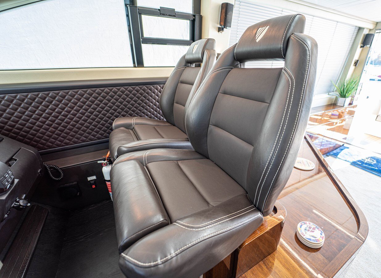 2019-fairline-53-840c70