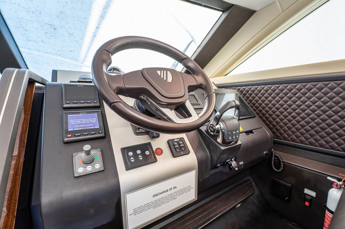 2019-fairline-53-840c70