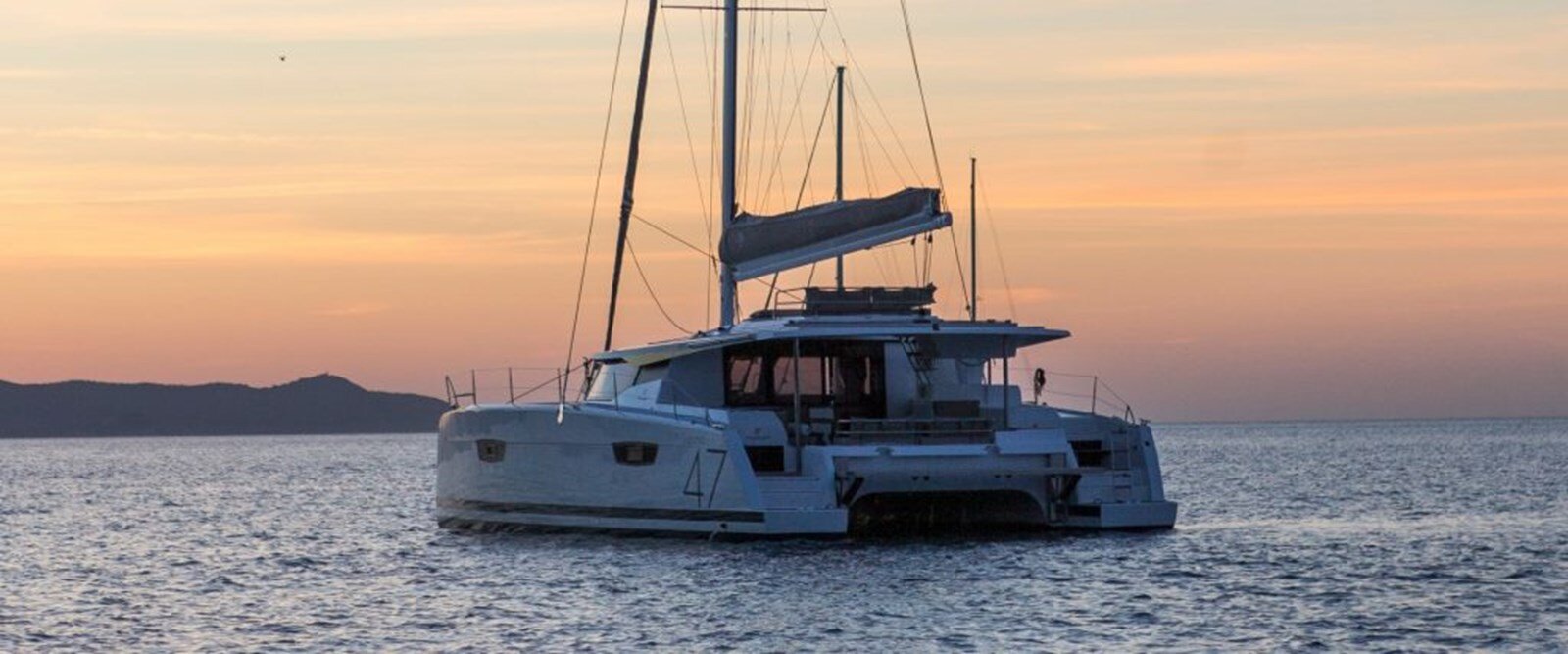 2019-fountaine-pajot-47-c4d57f