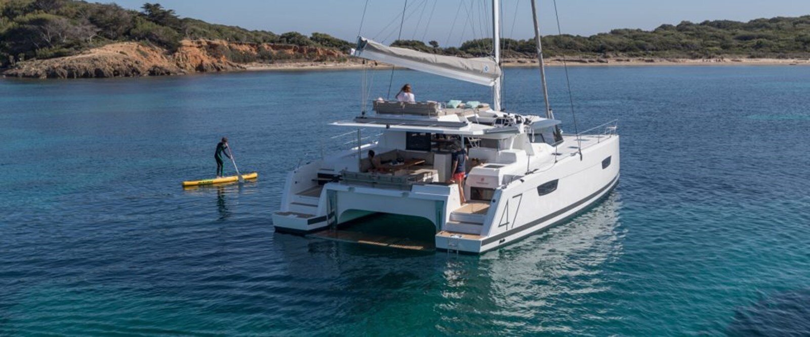 2019-fountaine-pajot-47-c4d57f