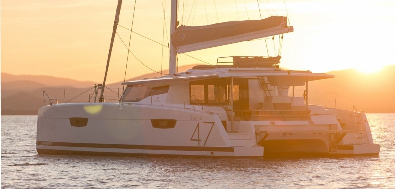 2019-fountaine-pajot-47-c4d57f