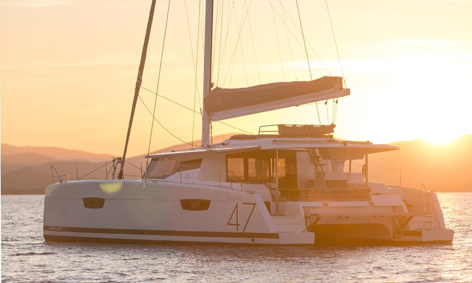 2019-fountaine-pajot-47-c4d57f