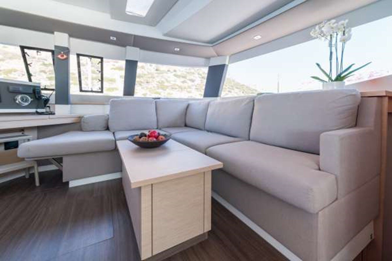 2019-fountaine-pajot-50-957443