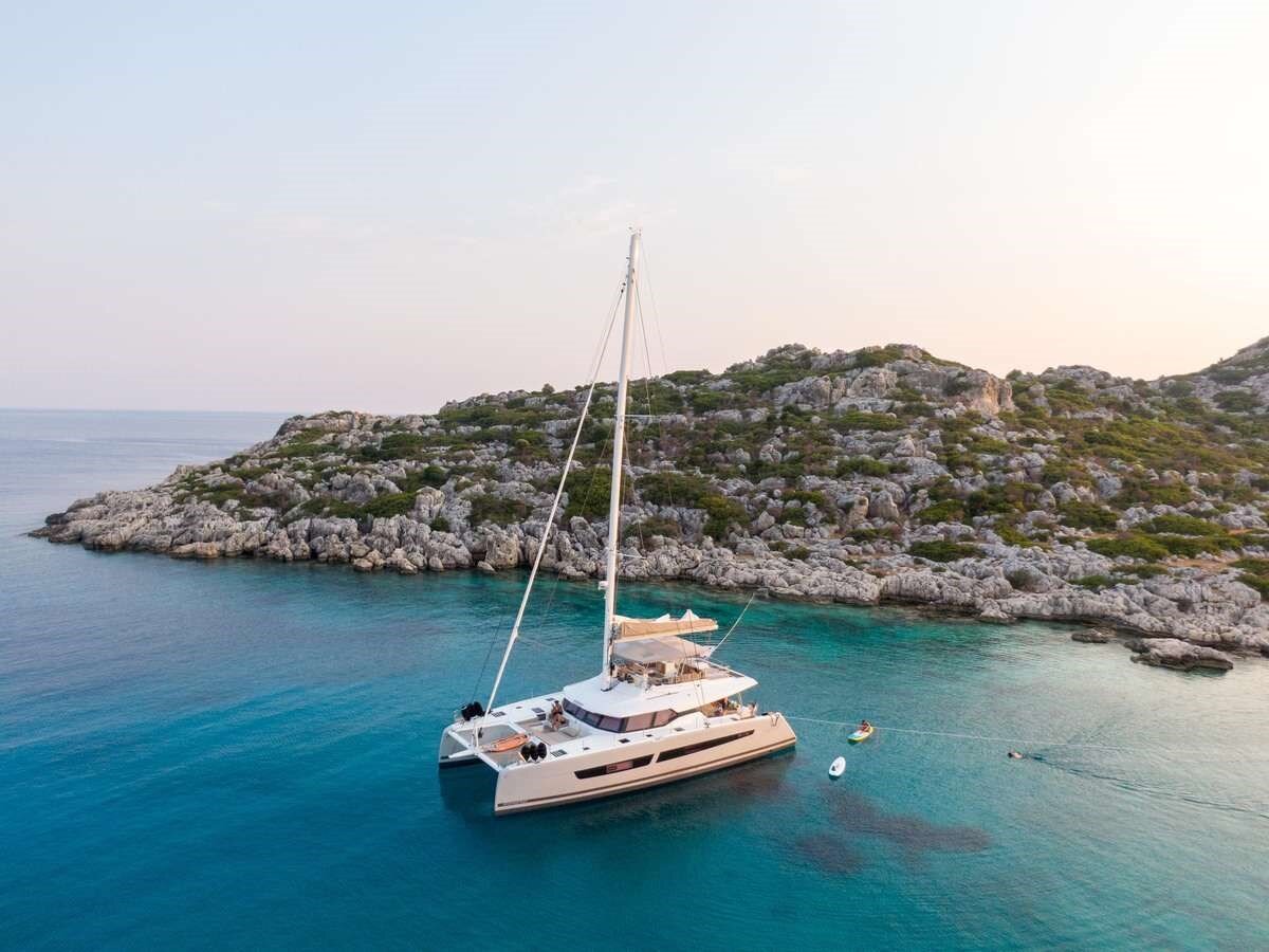 2019 FOUNTAINE PAJOT 67'