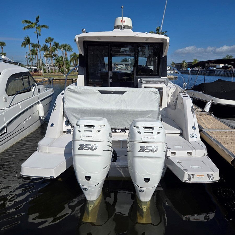 2019-four-winns-37-76f1ac