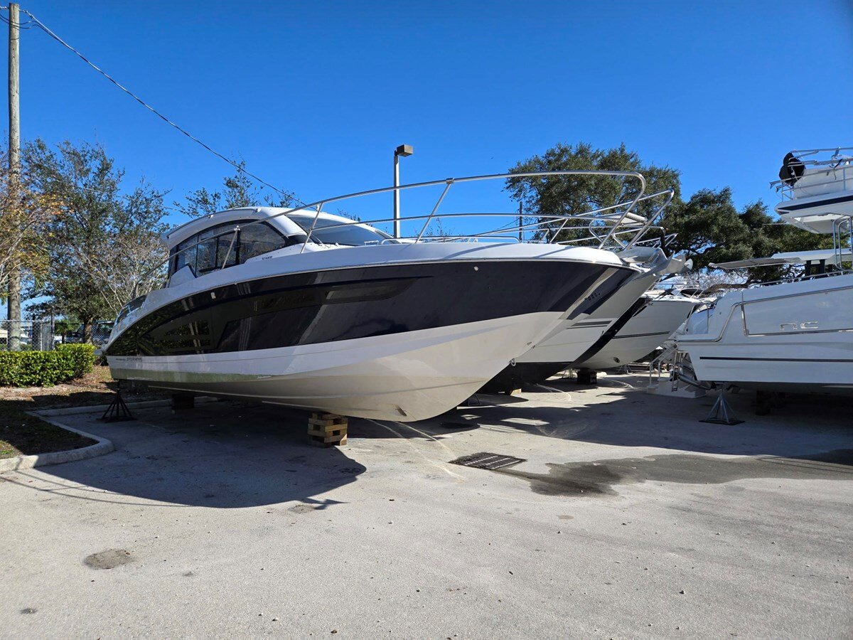 2019-four-winns-37-76f1ac