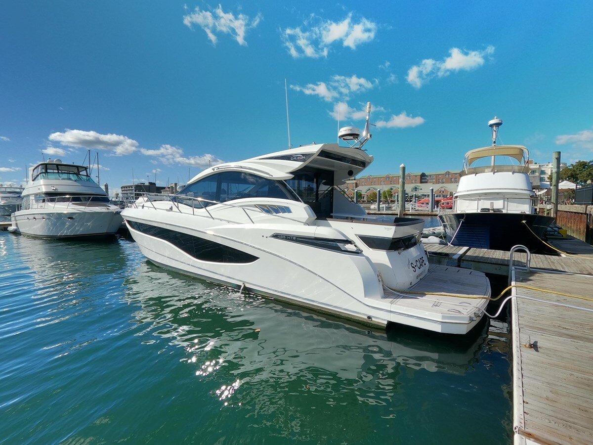 2019-galeon-48-a0a37f