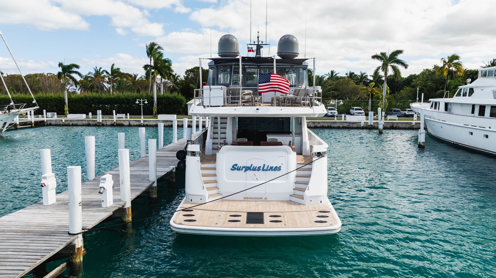 2019-hatteras-91-8-0957e3