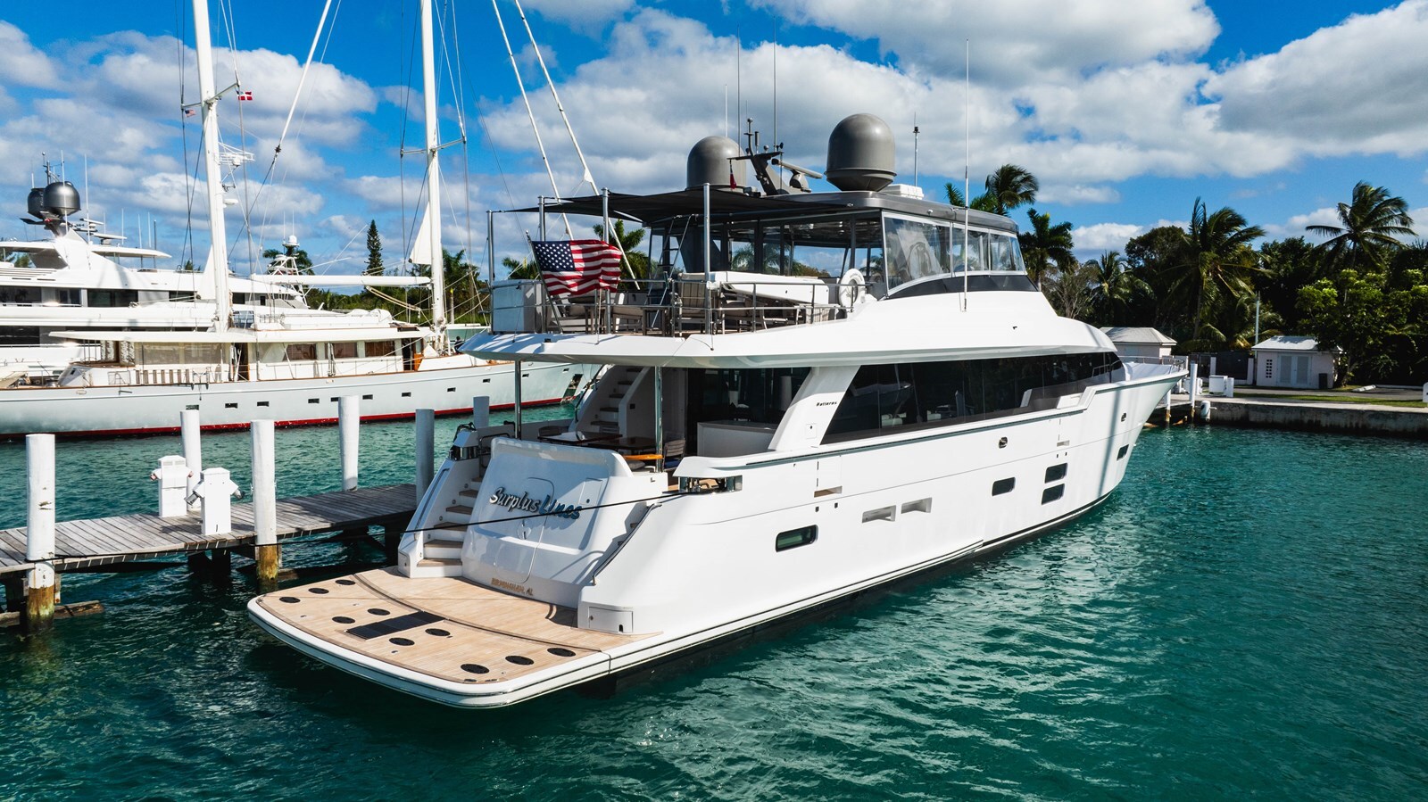 2019-hatteras-91-8-0957e3