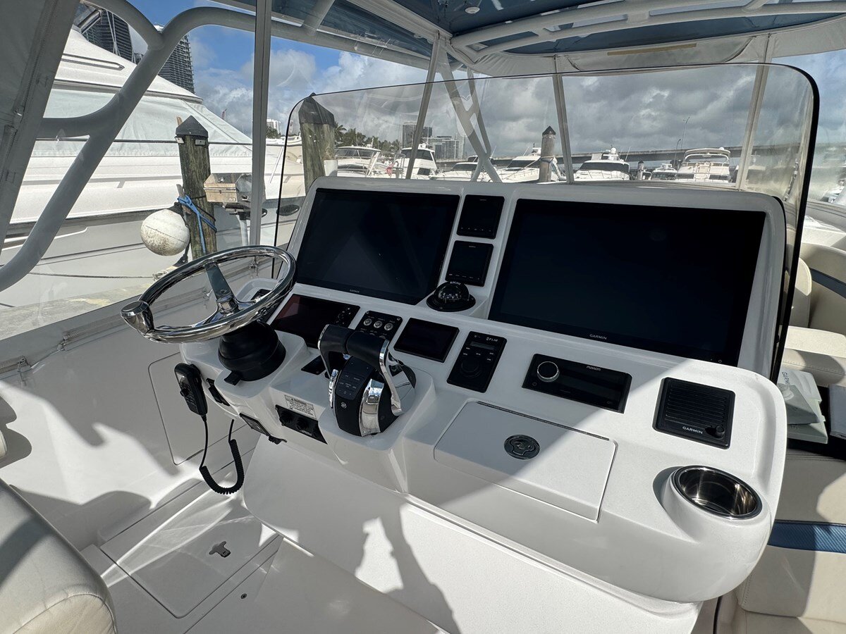 2019-intrepid-40-f19710