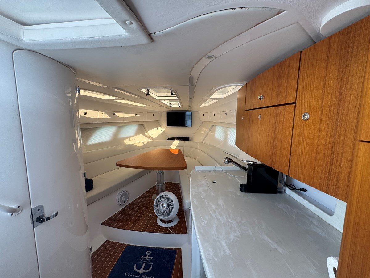 2019-intrepid-40-f19710