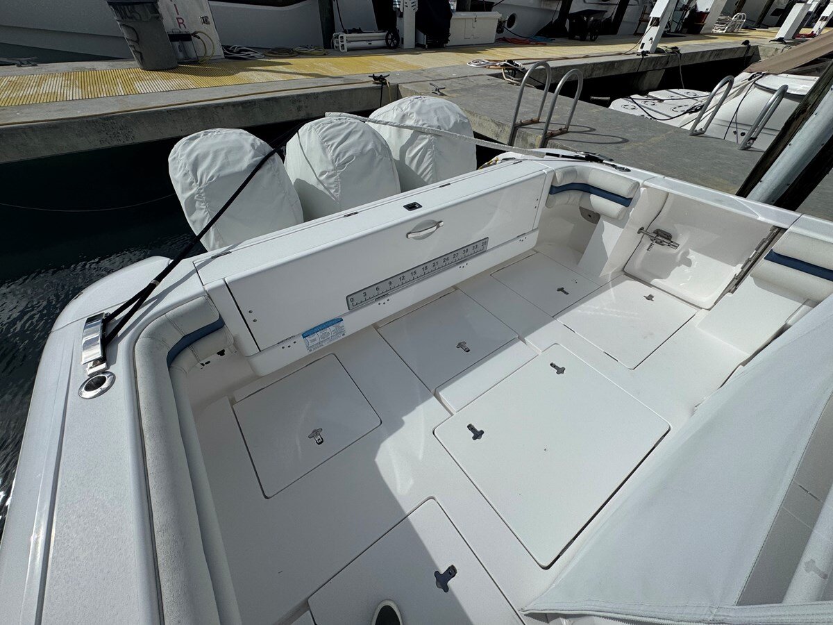 2019-intrepid-40-f19710