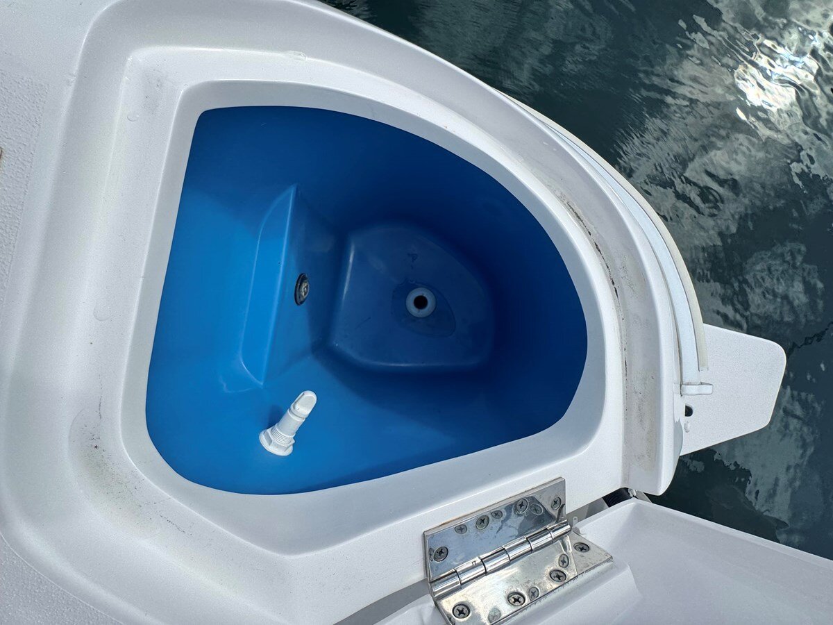 2019-intrepid-40-f19710